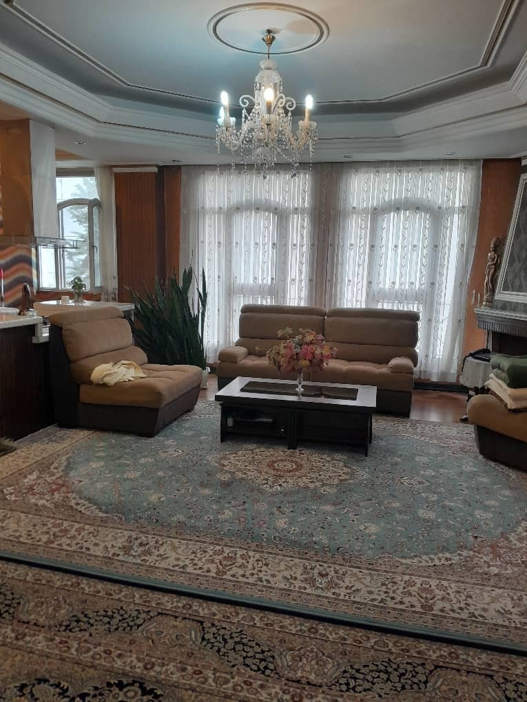  خرید آپارتمان در سعادت آباد 