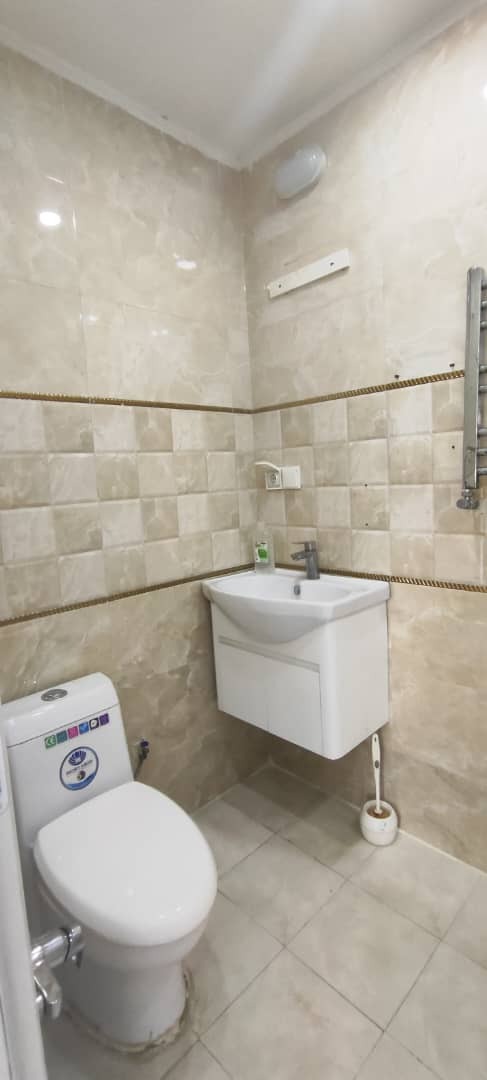  مستغلات اداری در سعادت آباد 