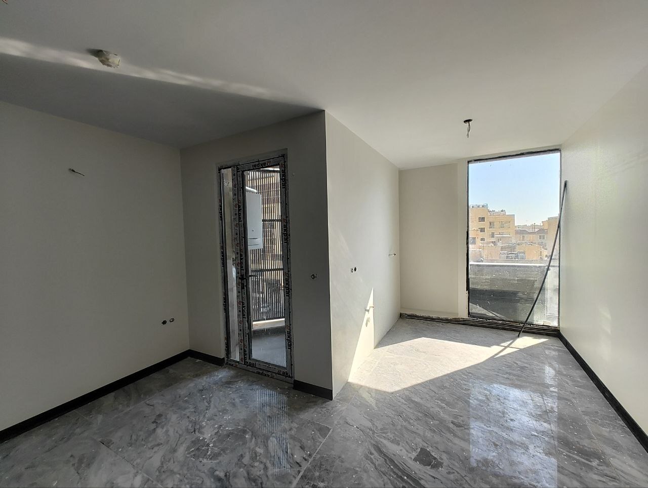  اجاره دفتر اداری در سعادت آباد 