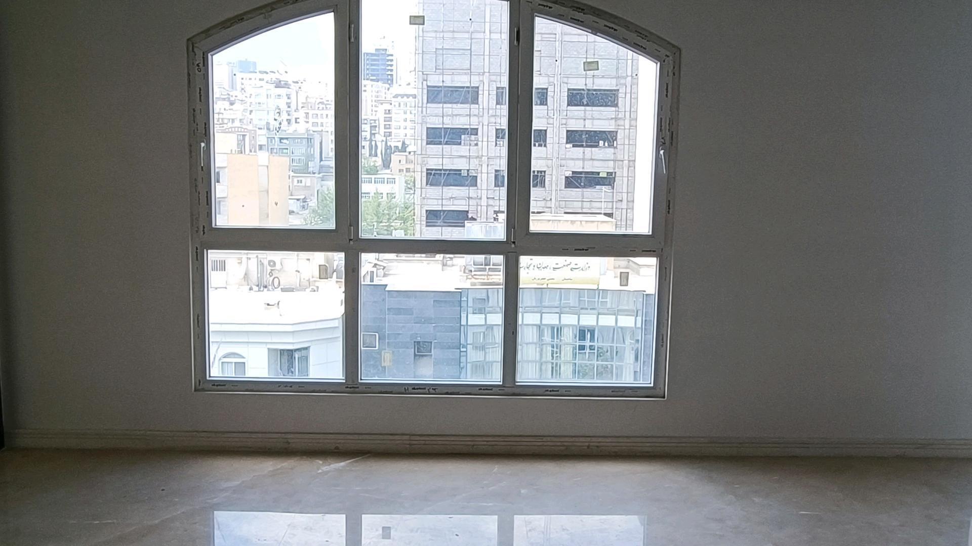  آپارتمان در سعادت آباد 