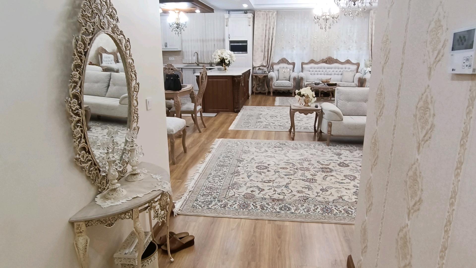  آپارتمان در سعادت آباد 
