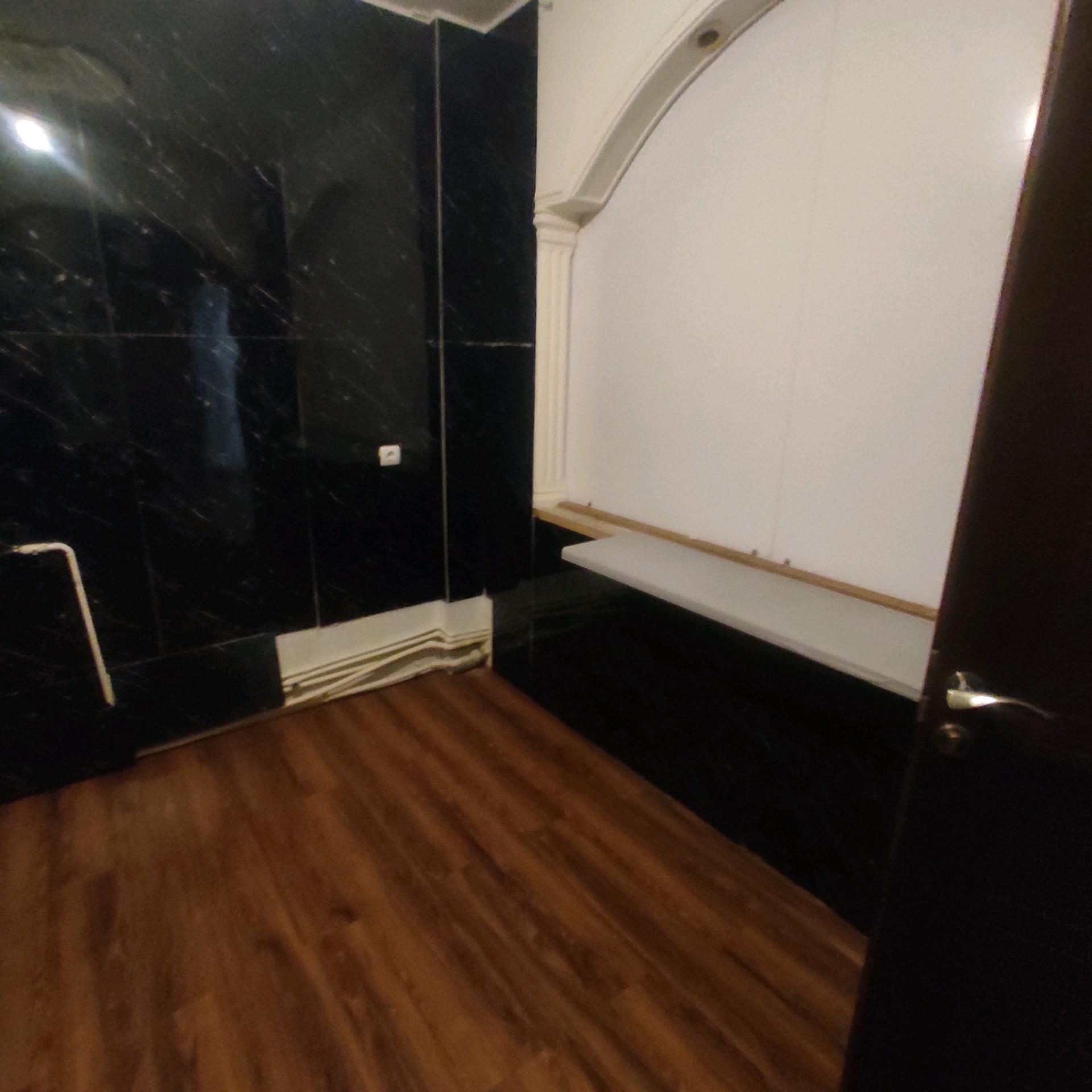  ملک در سعادت آباد 